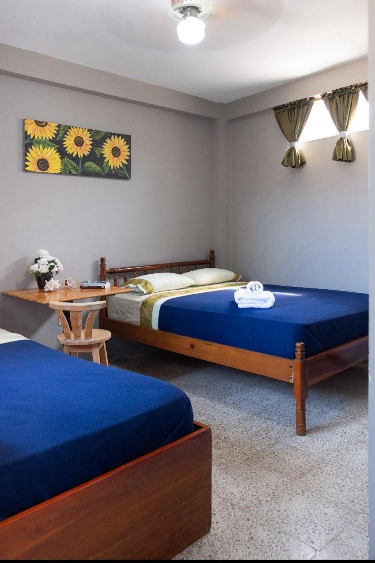 Отель Casa Betancourt Salinas Экстерьер фото