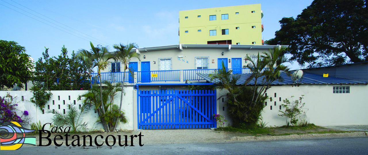 Отель Casa Betancourt Salinas Экстерьер фото