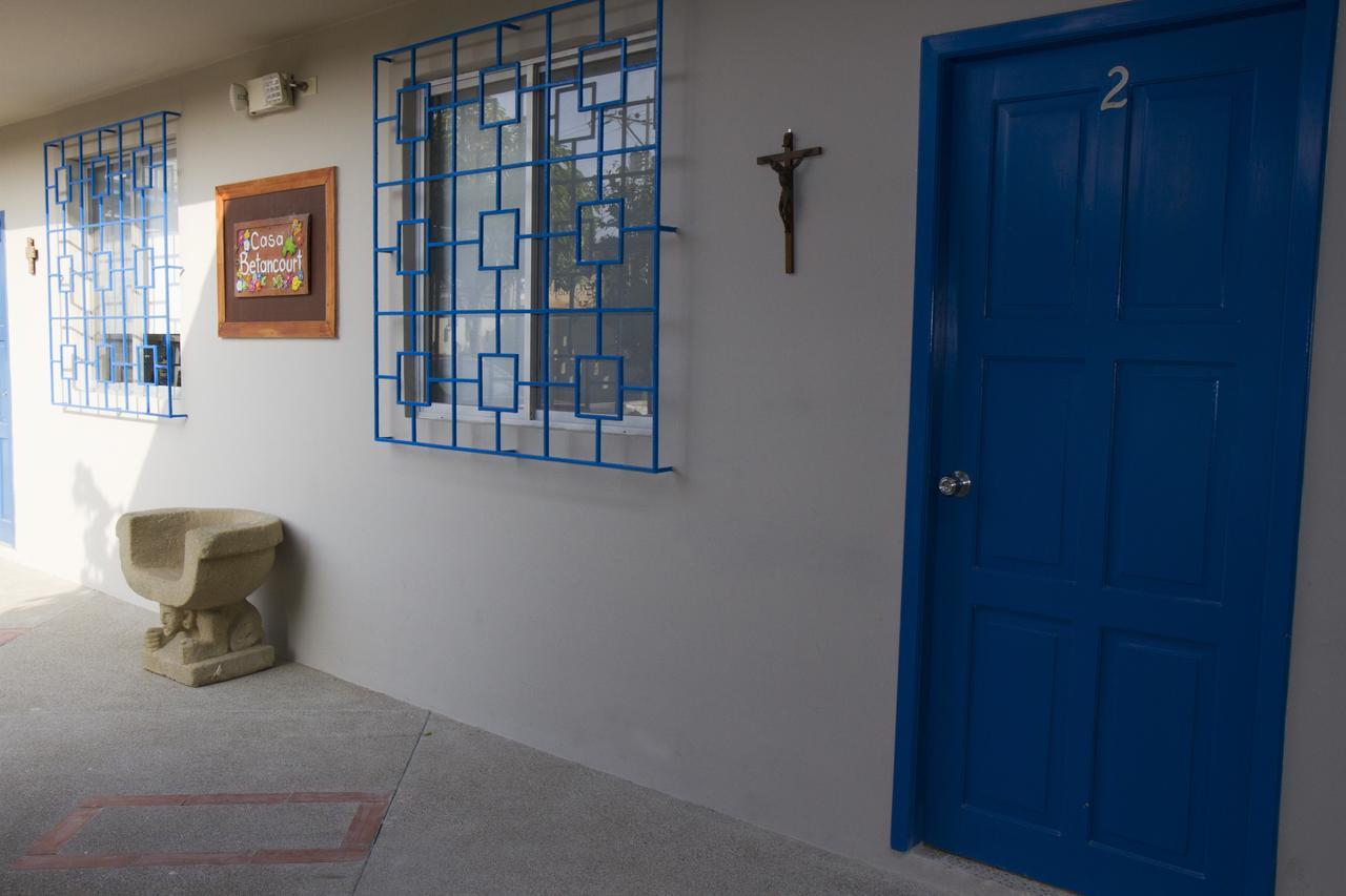 Отель Casa Betancourt Salinas Экстерьер фото